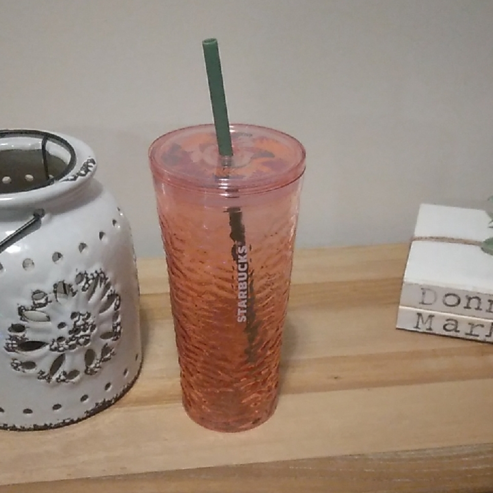 Starbucks 18 oz. Rippled Glass Venti Cold Cup Tumbler